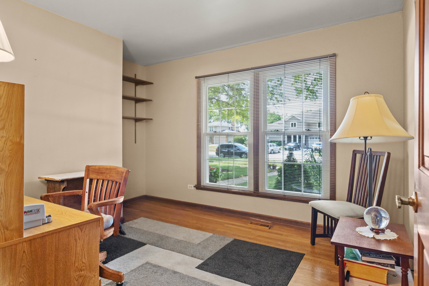 main property photo 18