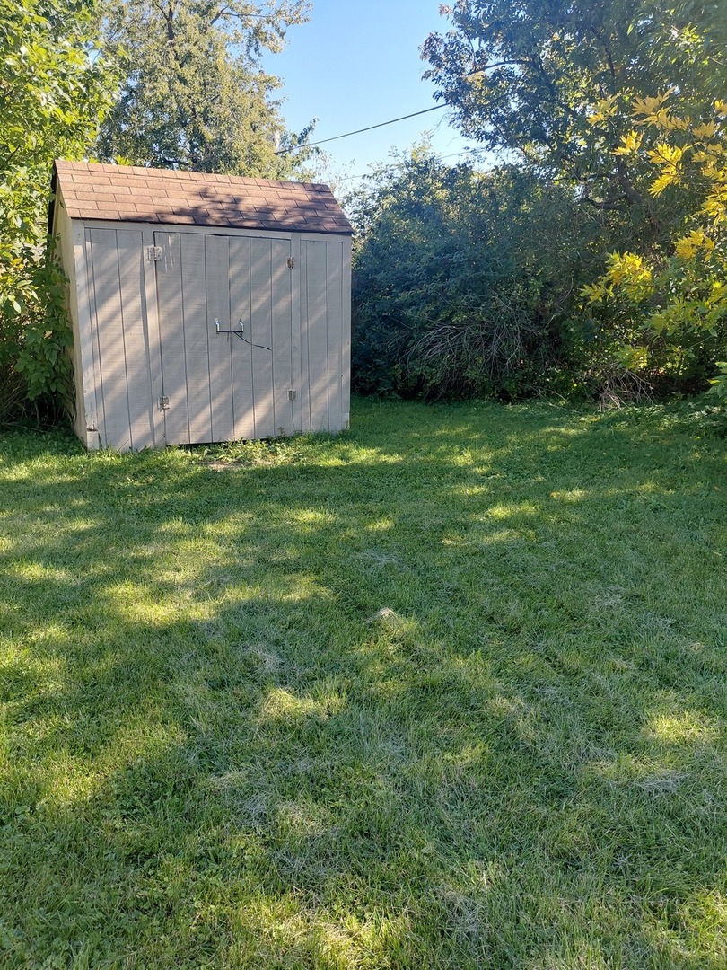main property photo 10