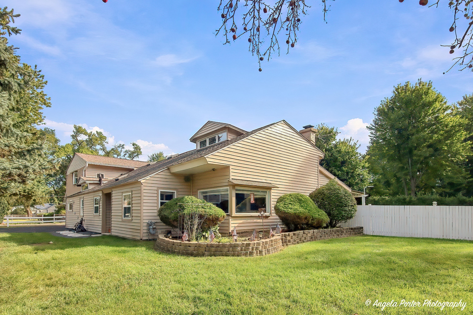 main property photo 2