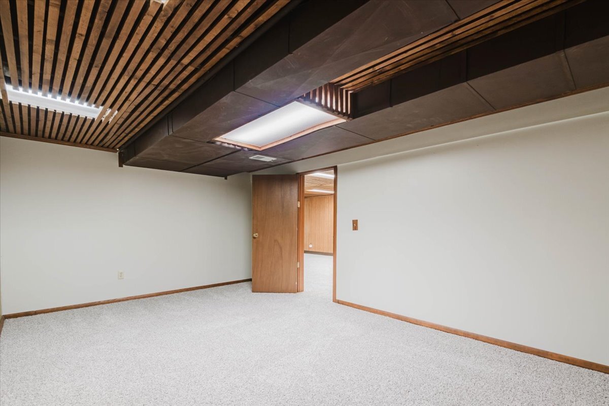 property viewer photo 33