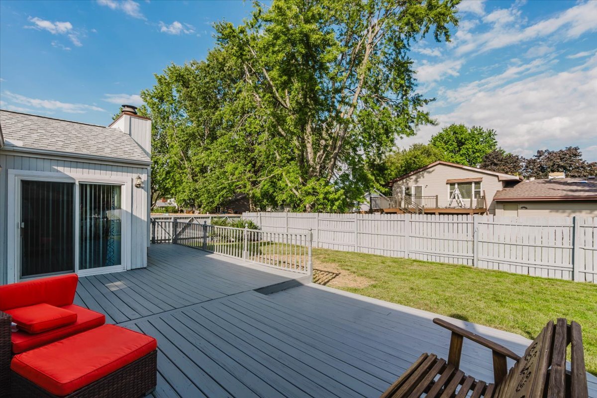 property viewer photo 35