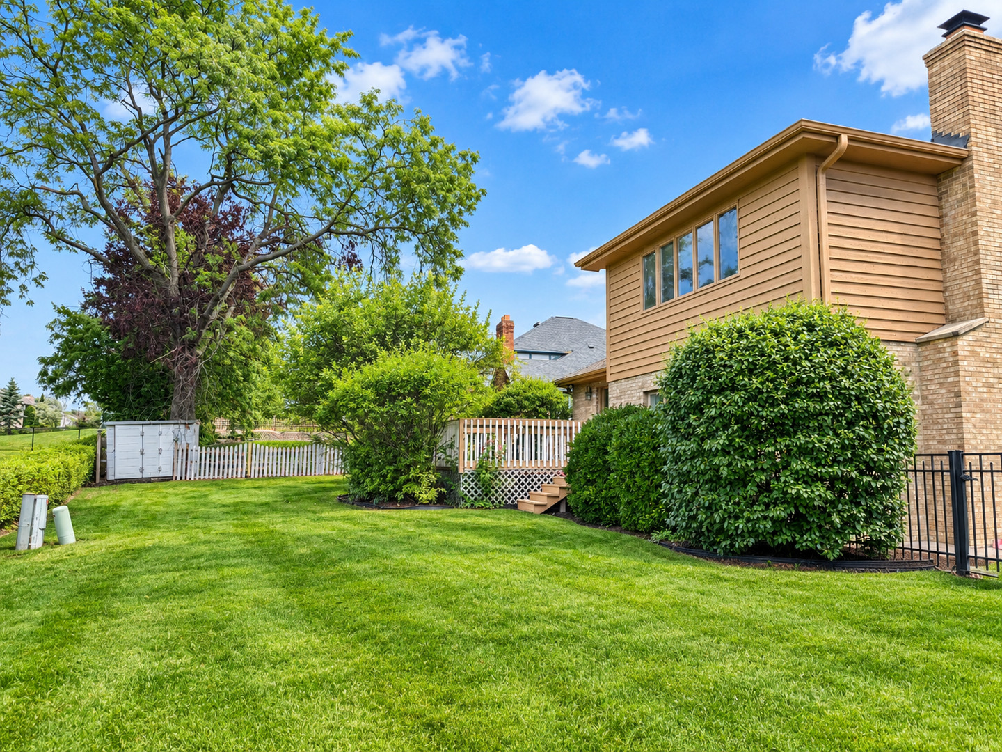 main property photo 22