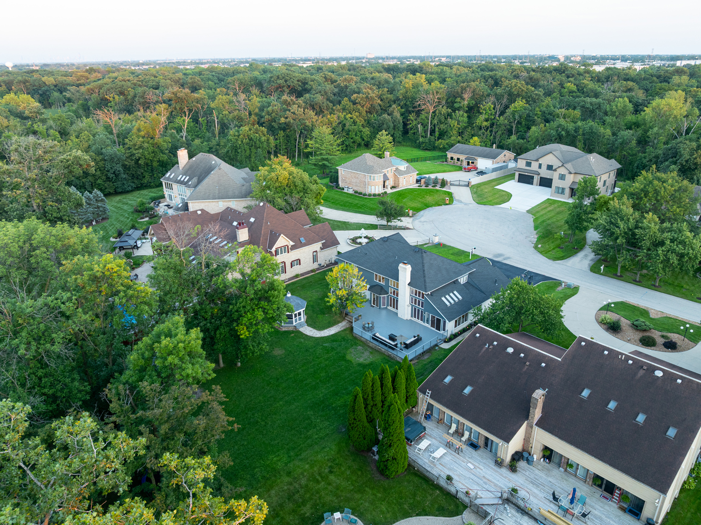 main property photo 5