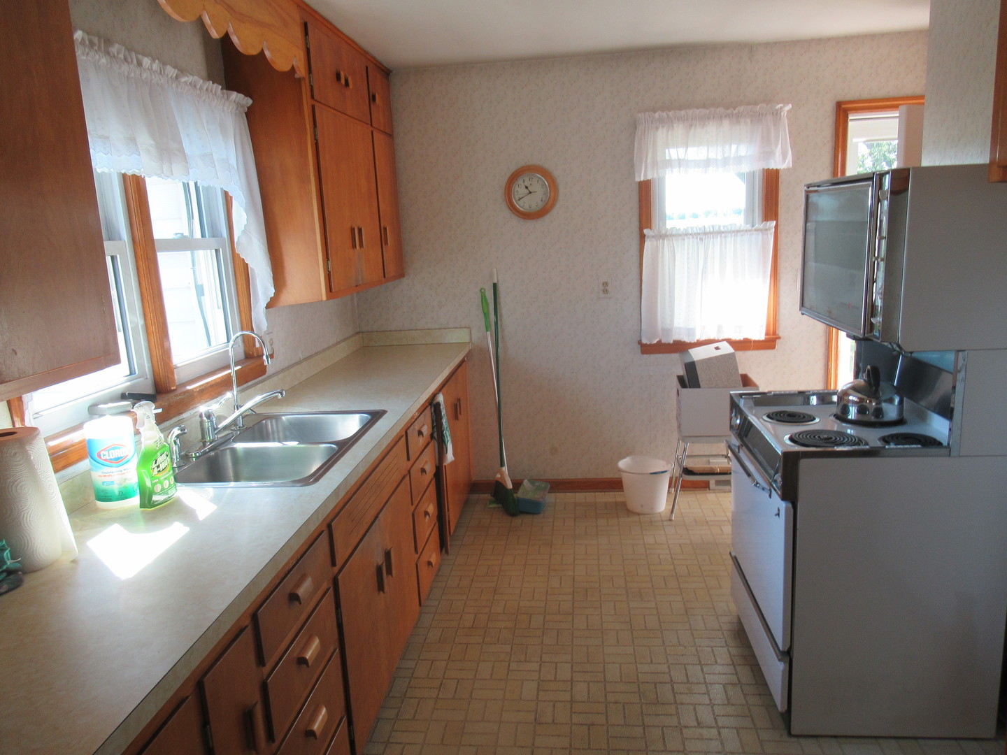 main property photo 3