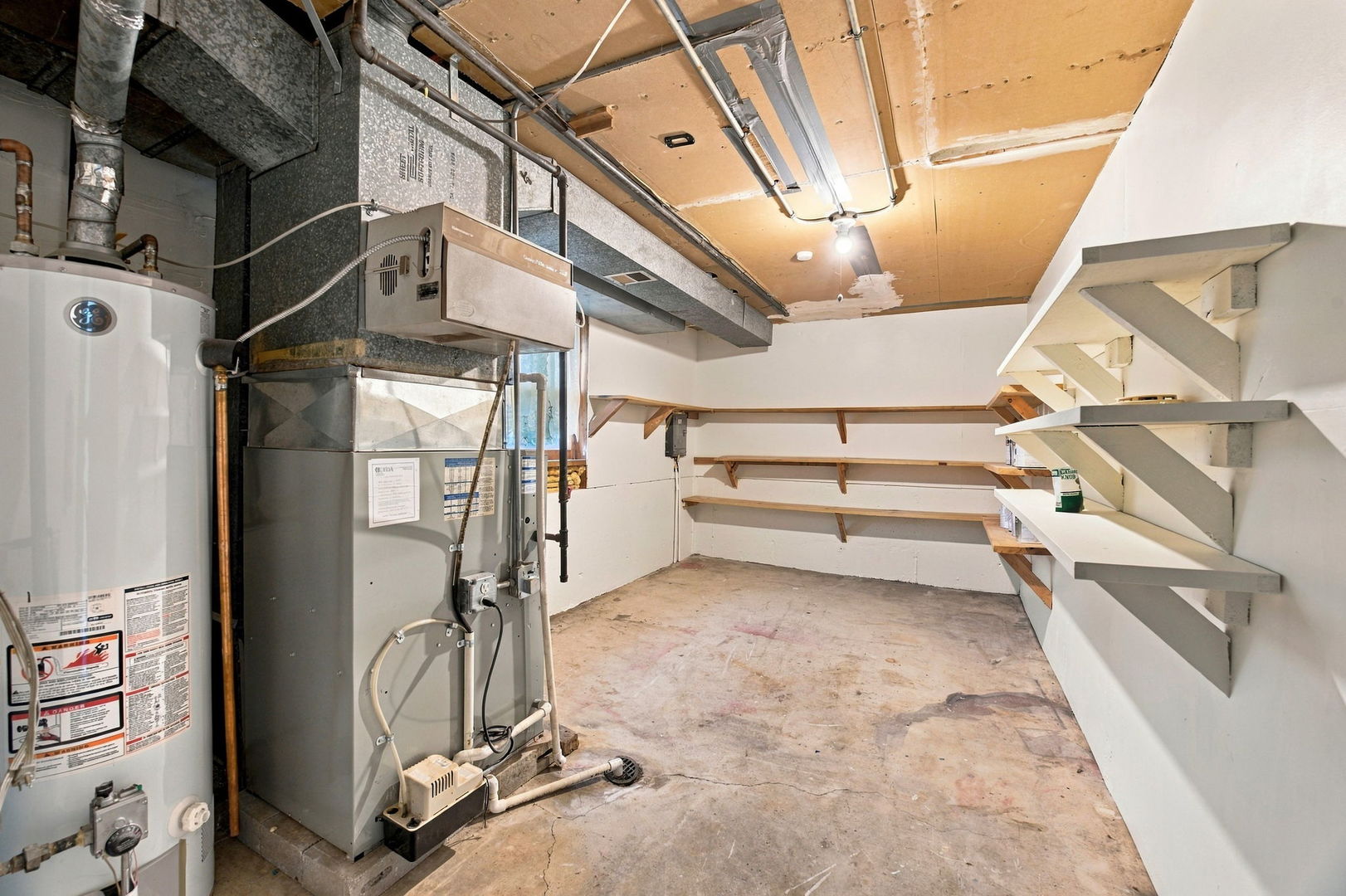 main property photo 20