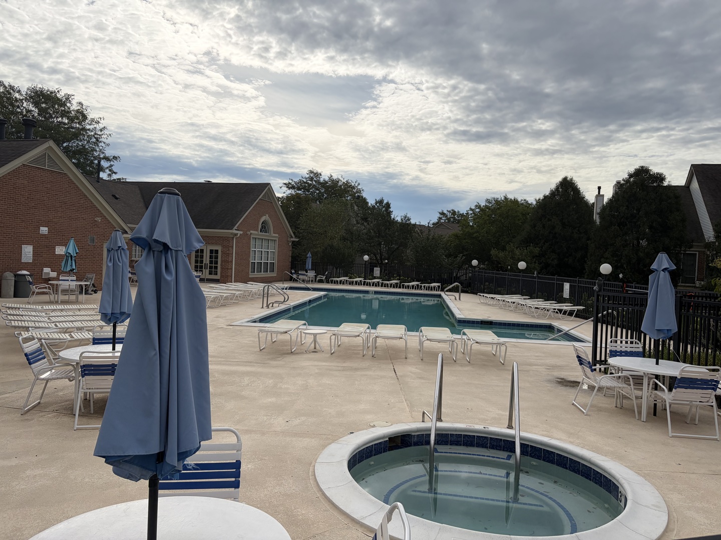 main property photo 24