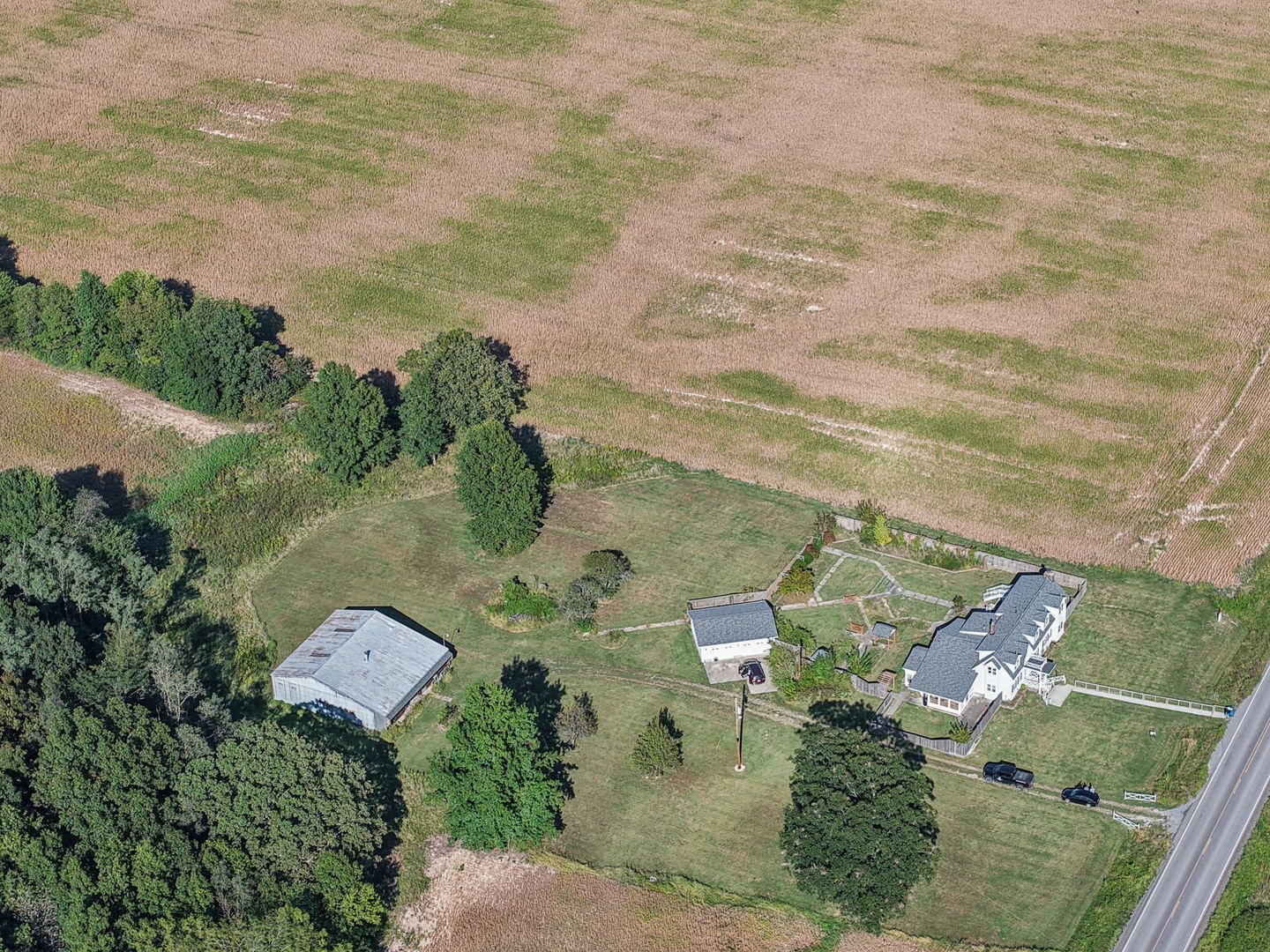 main property photo 14