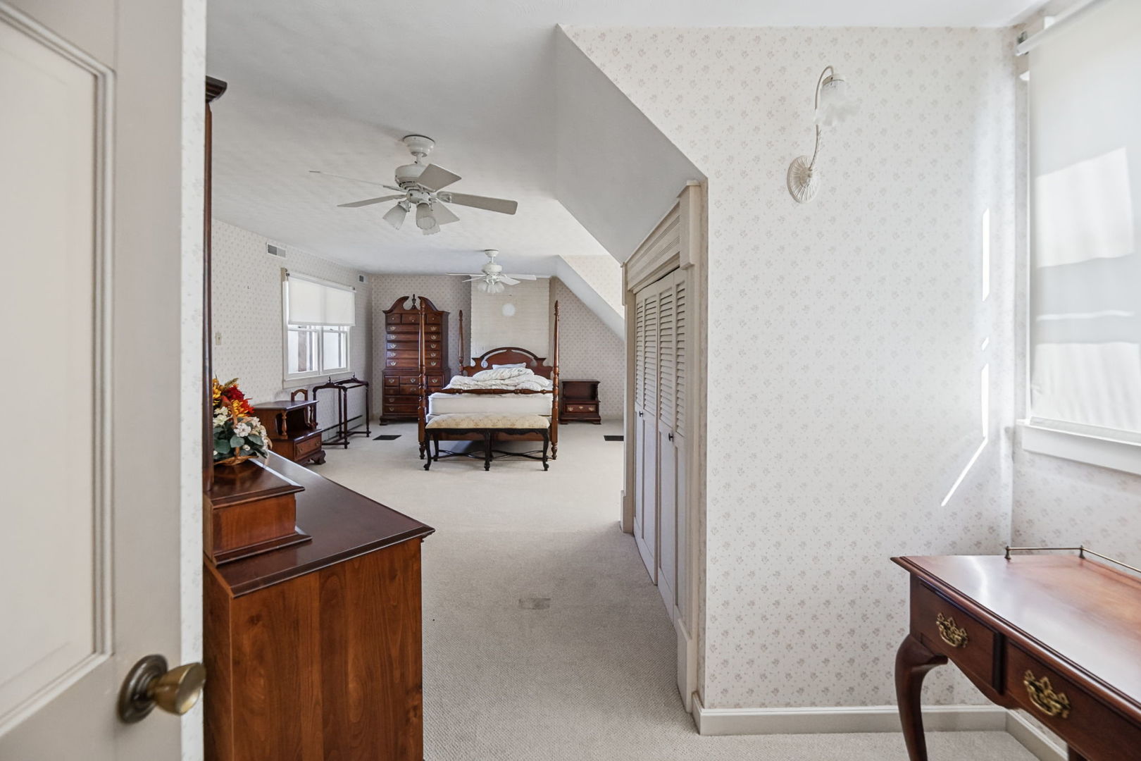 main property photo 44