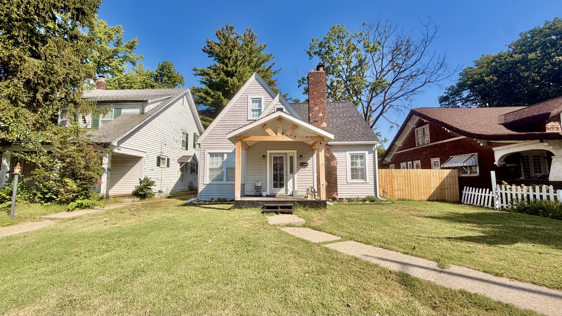 main property photo 1