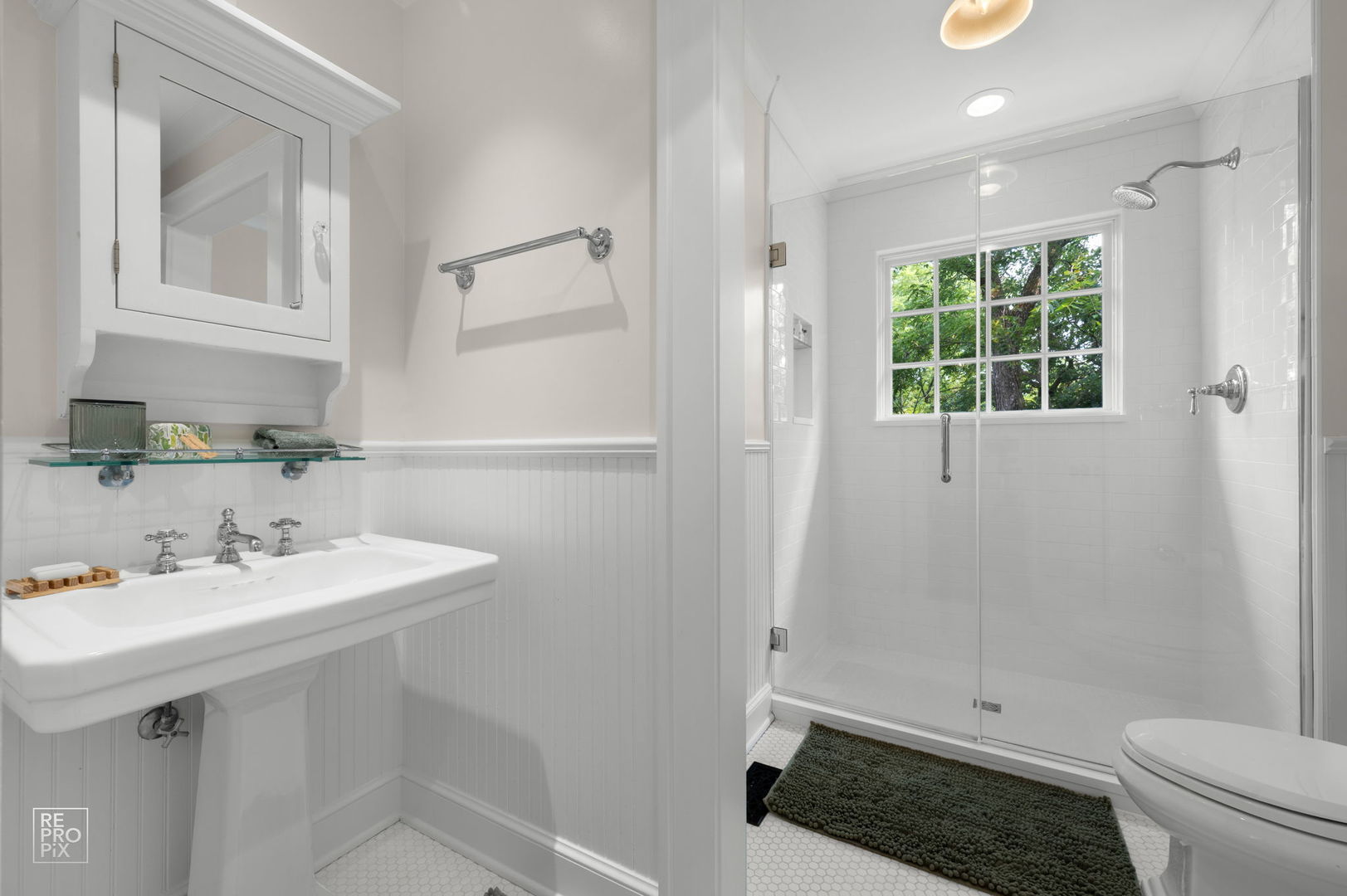 main property photo 45