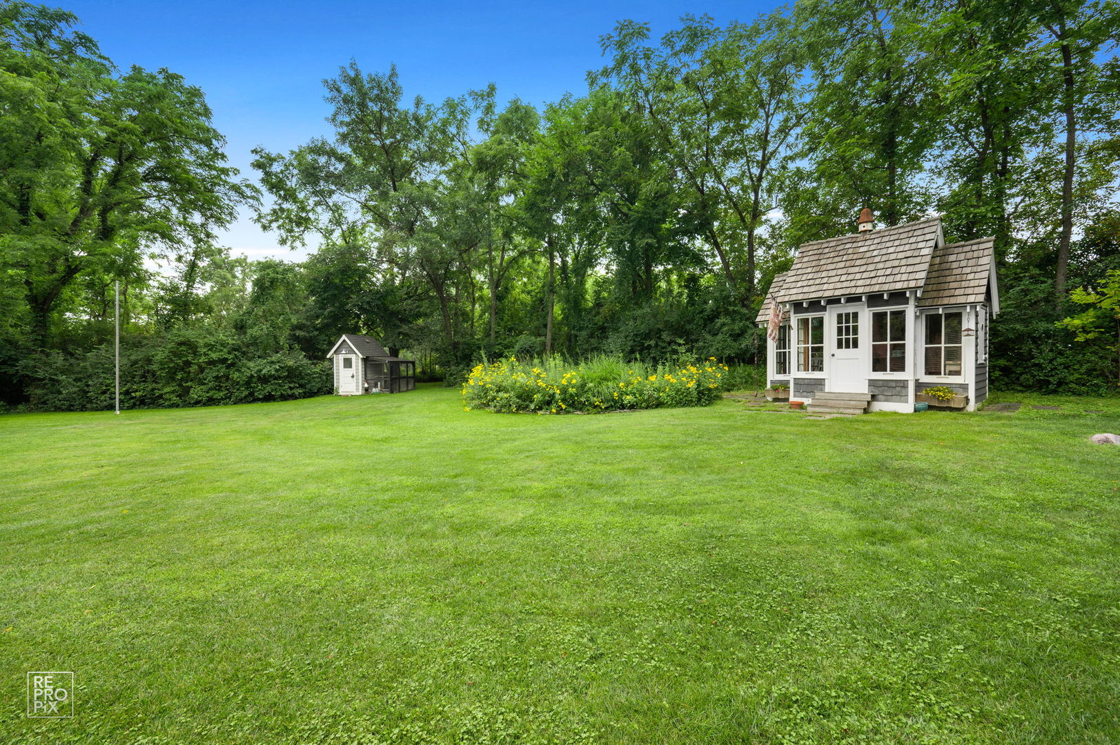 main property photo 51
