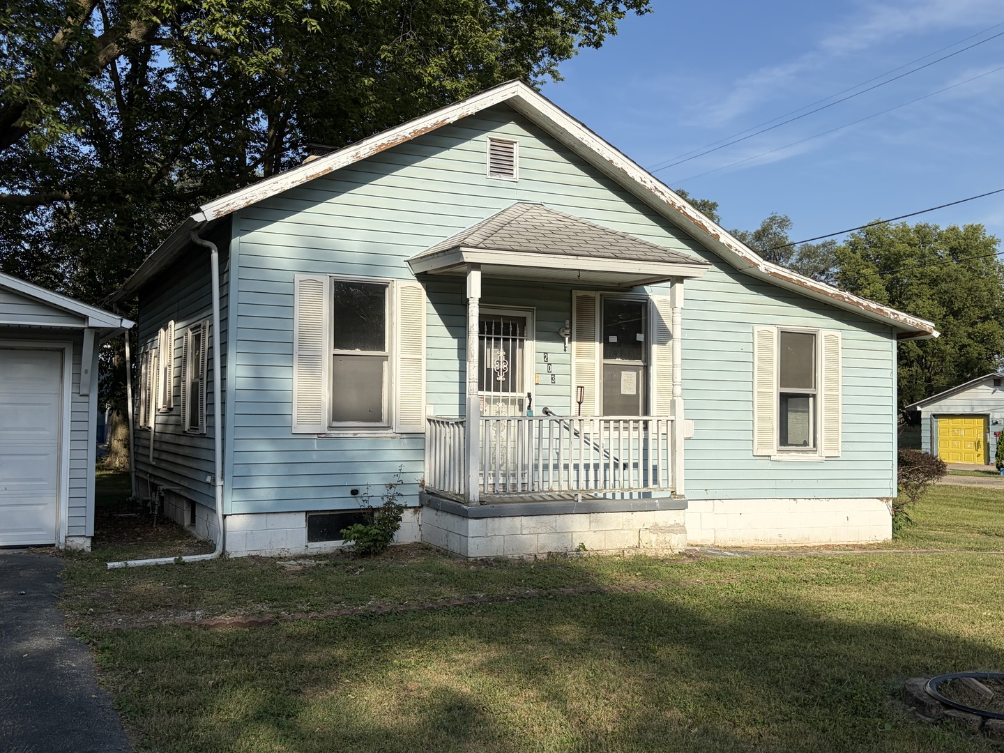 main property photo 3