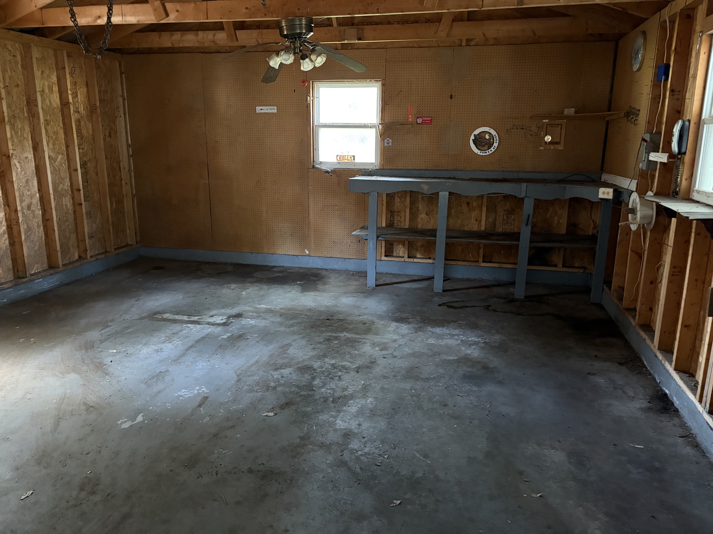 main property photo 36