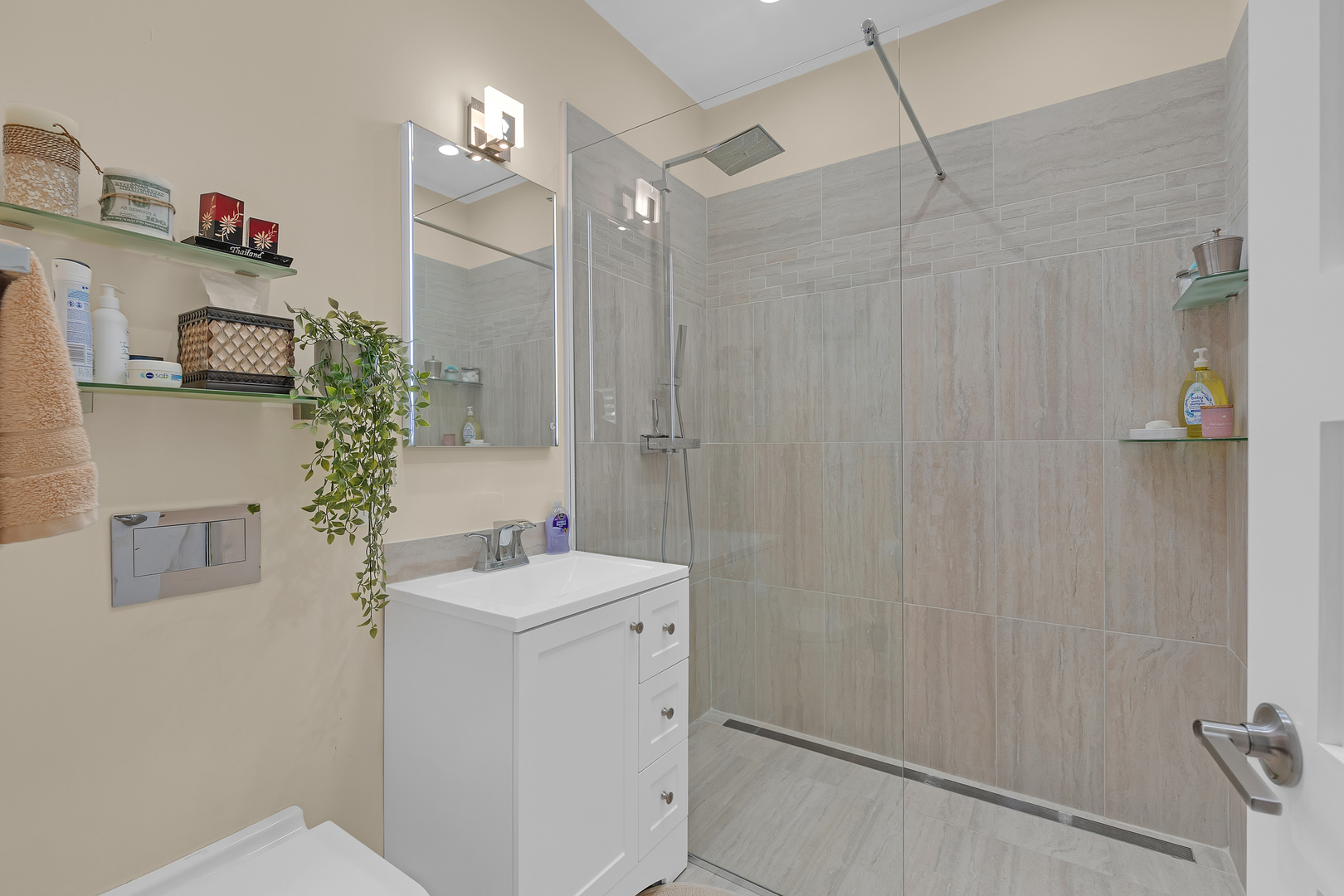 property viewer photo 9