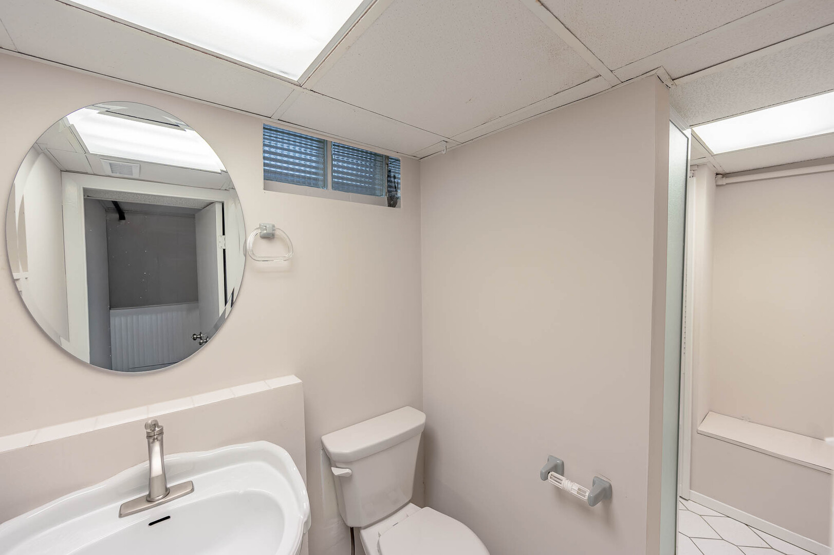 property viewer photo 11