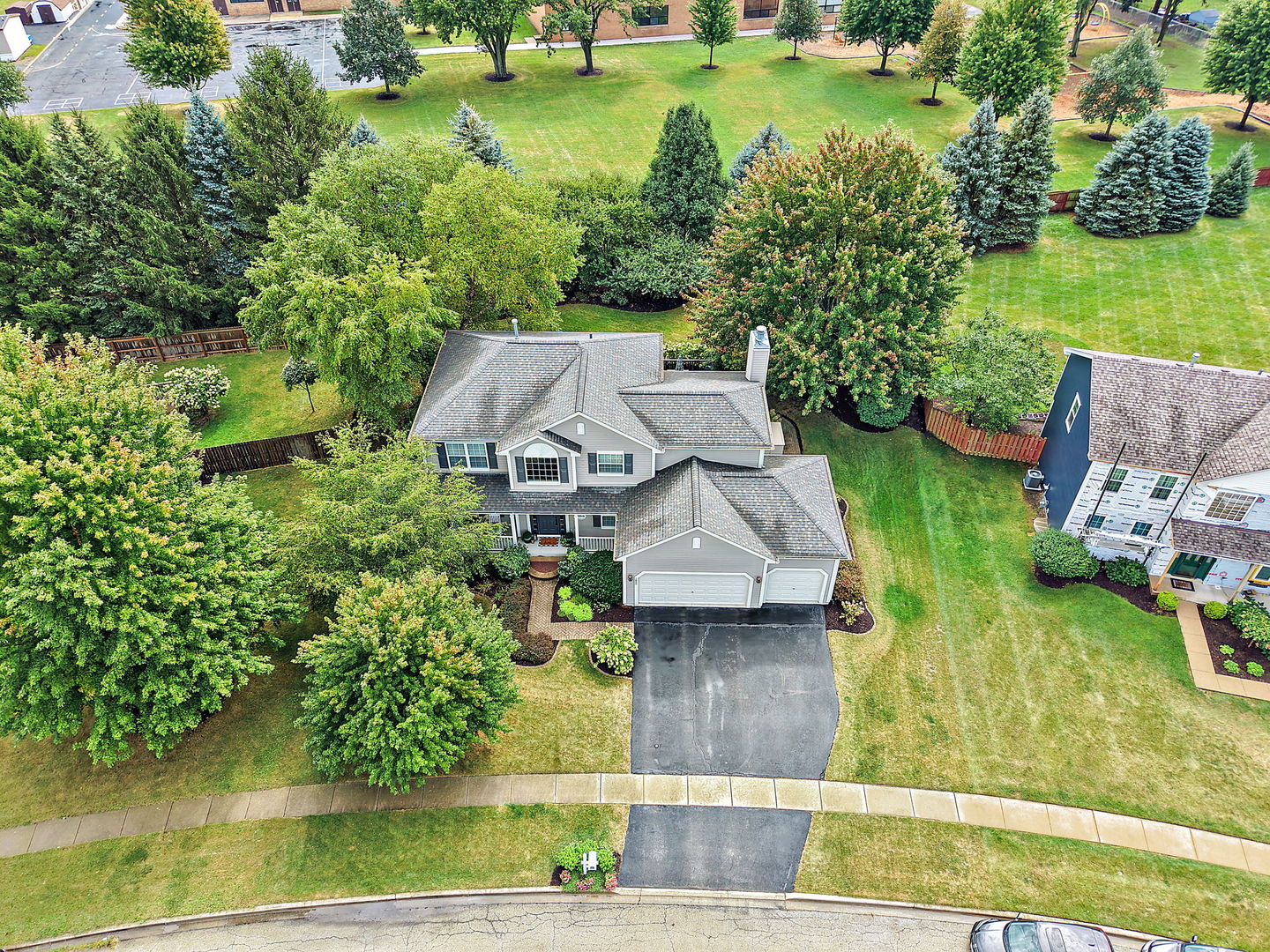 main property photo 40