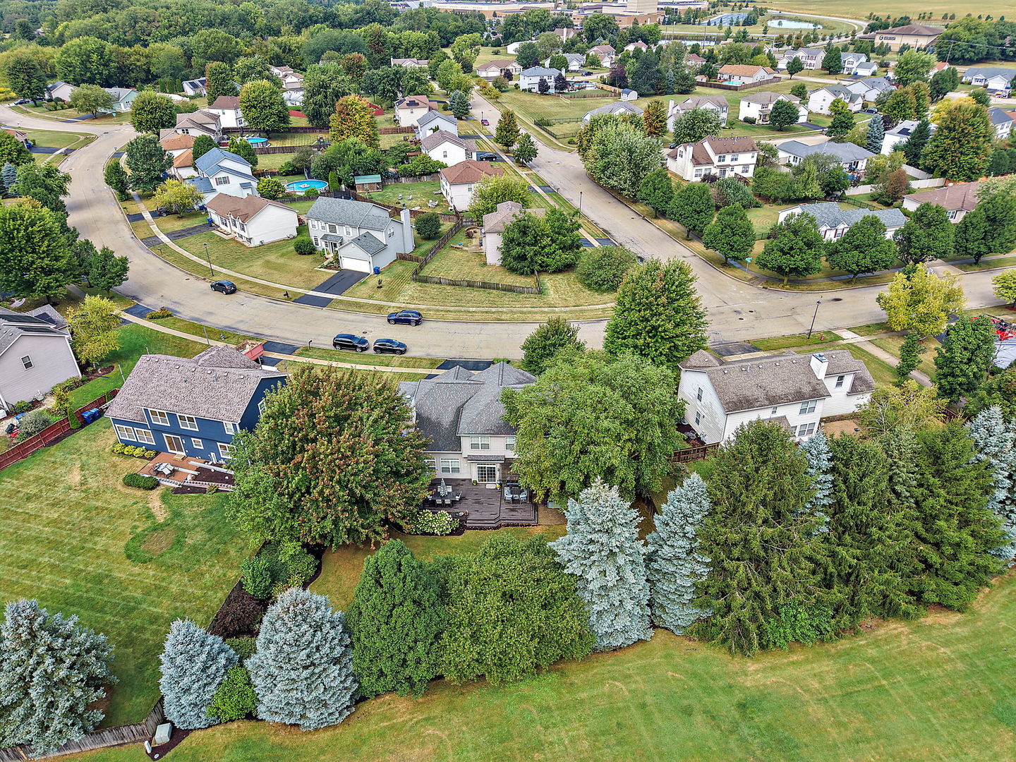 main property photo 43