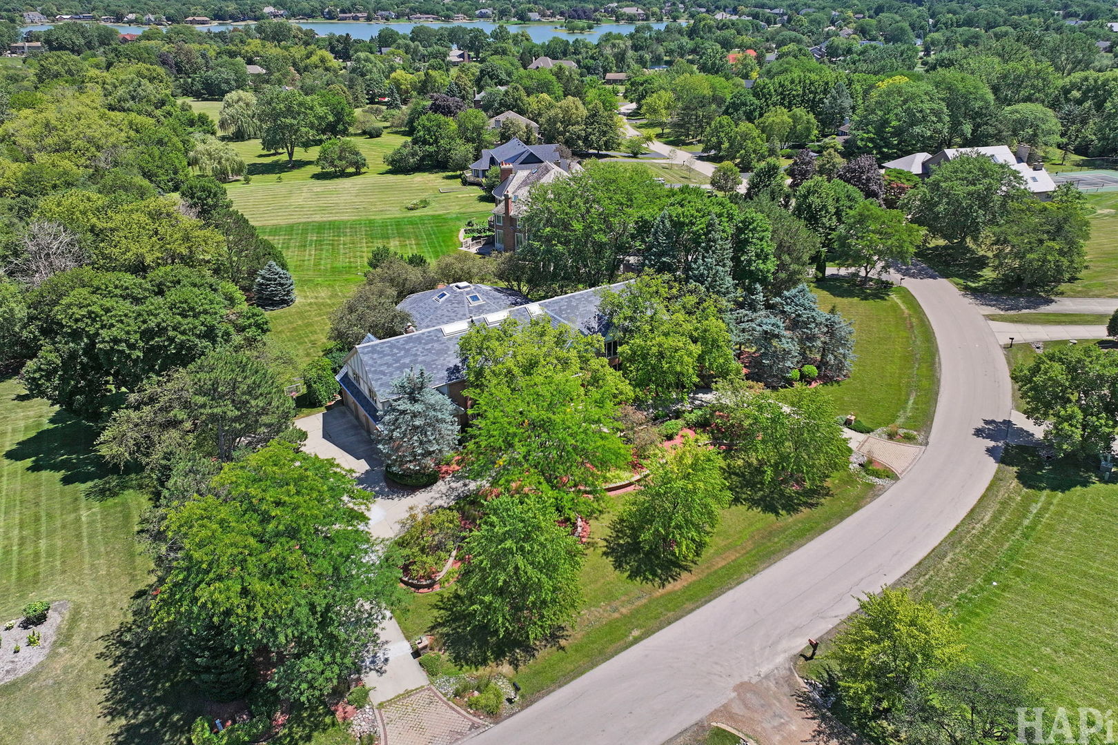 main property photo 3