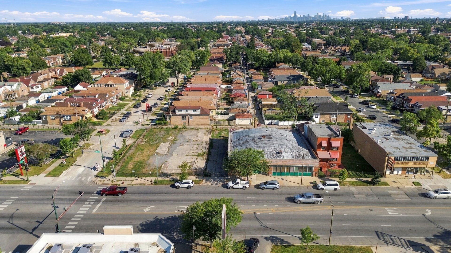main property photo 25
