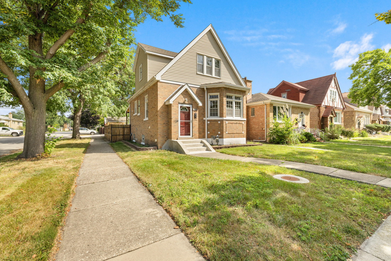 main property photo 2