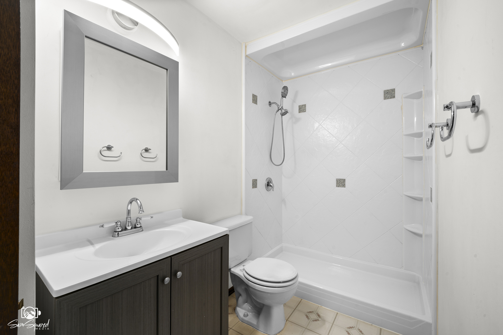 property viewer photo 16