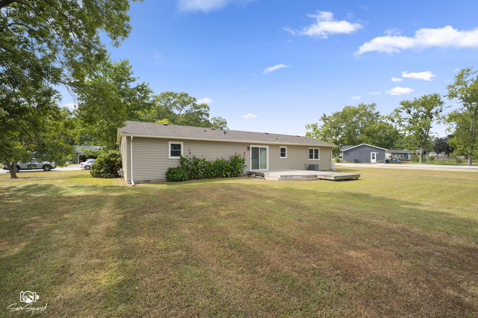 property viewer photo 27