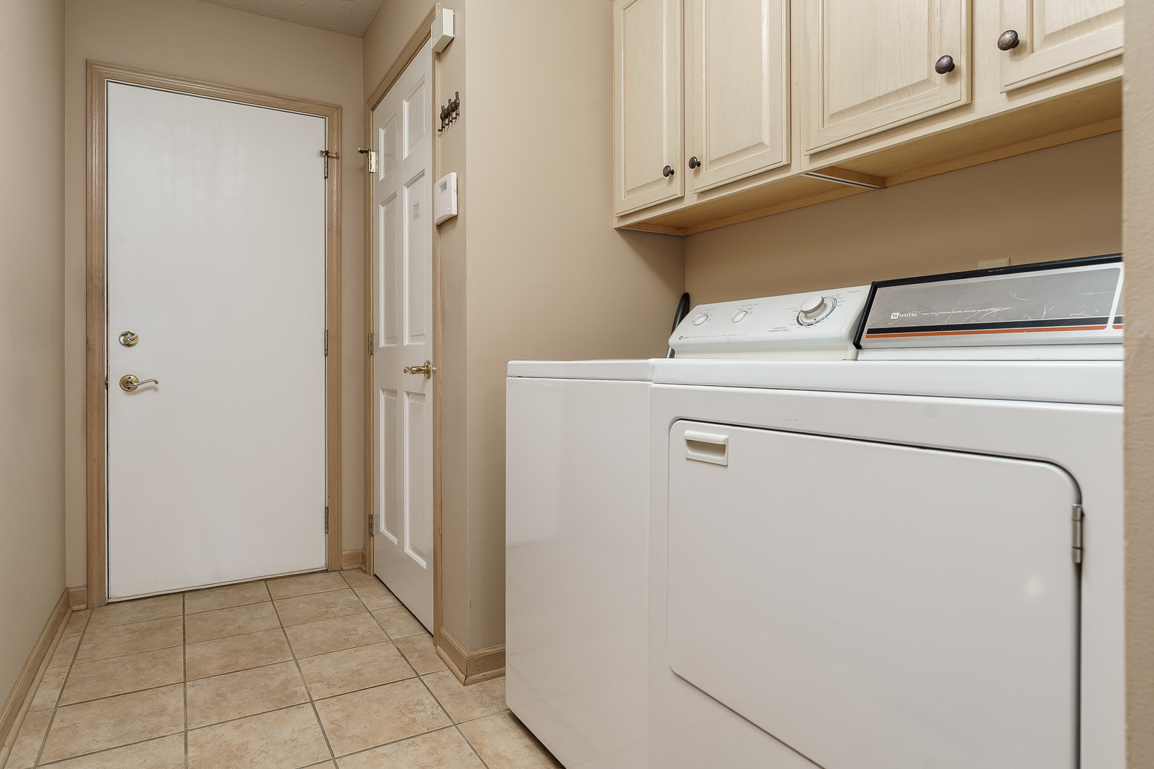 property viewer photo 19