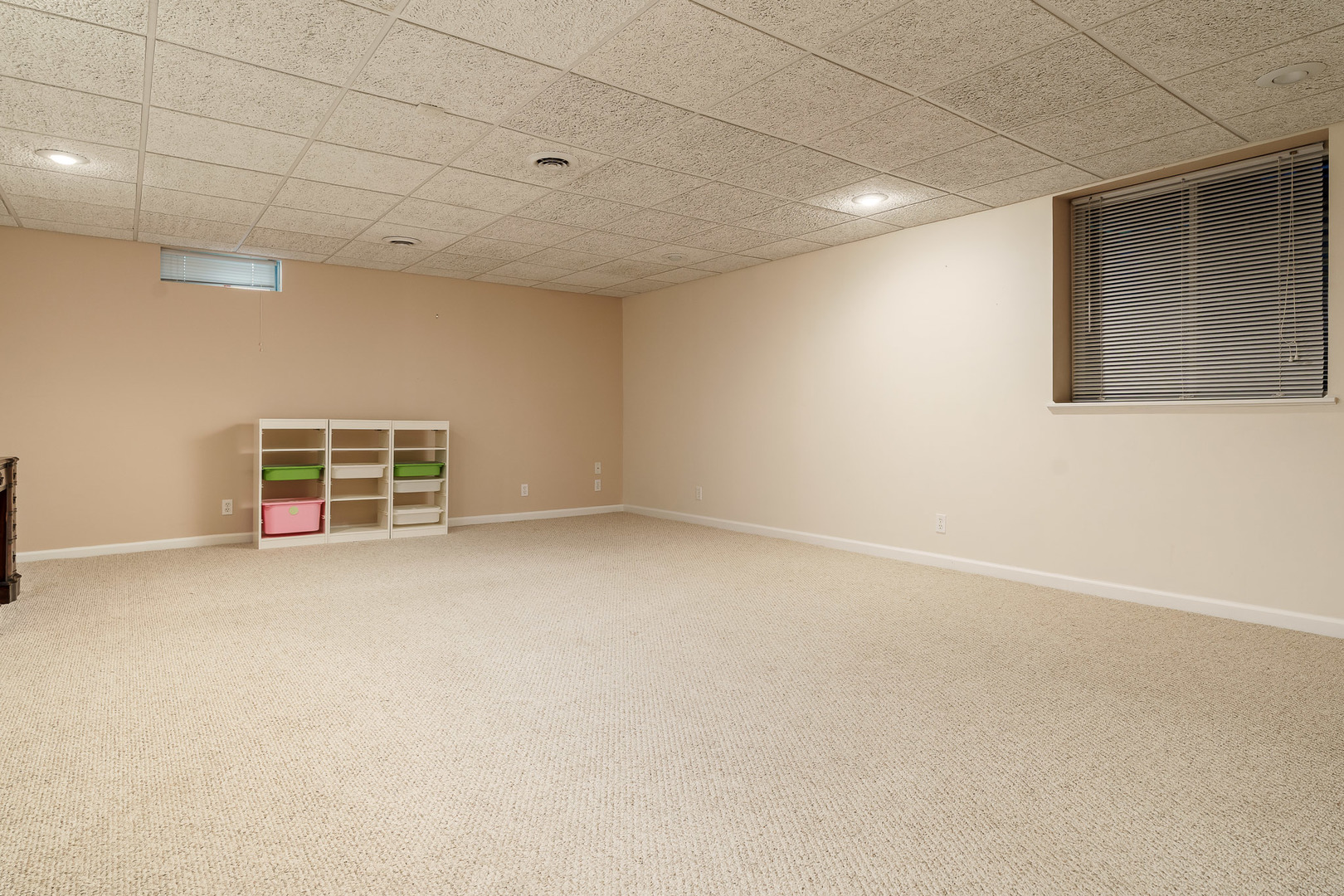 property viewer photo 30