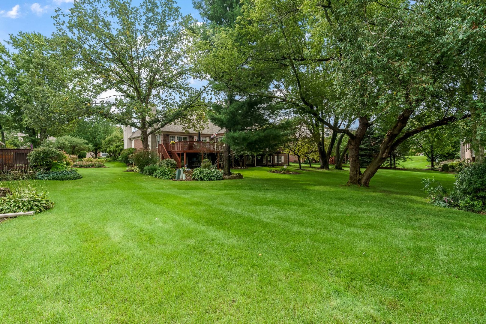 property viewer photo 44