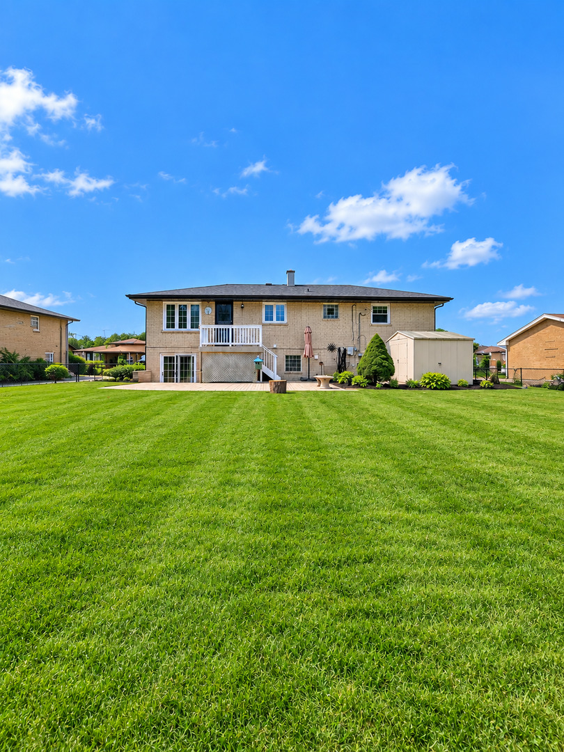 main property photo 15