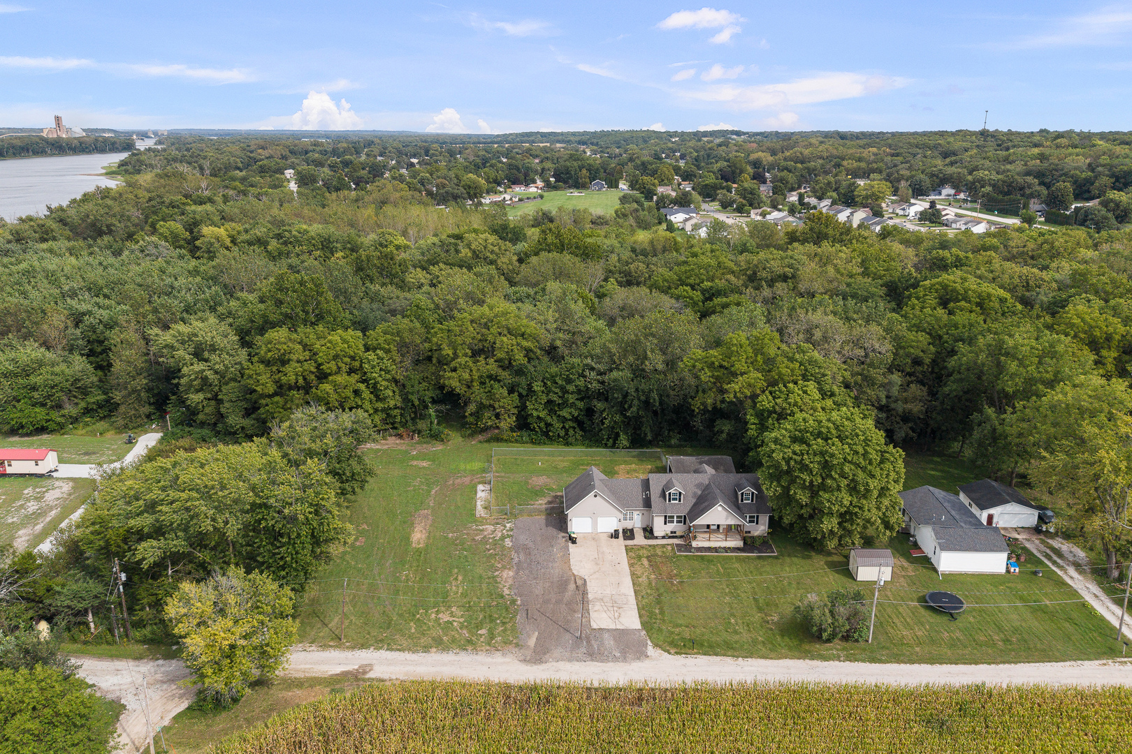 main property photo 1