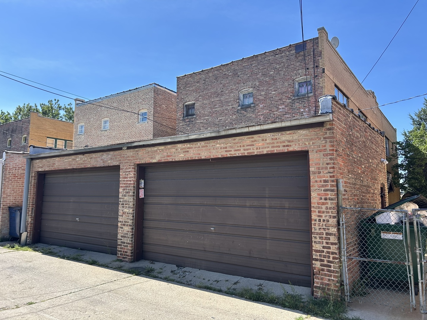 main property photo 13