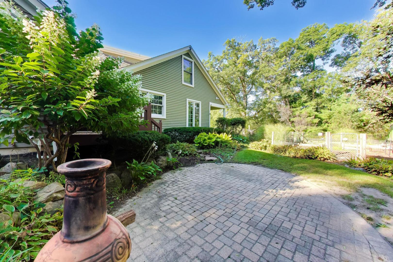 main property photo 39
