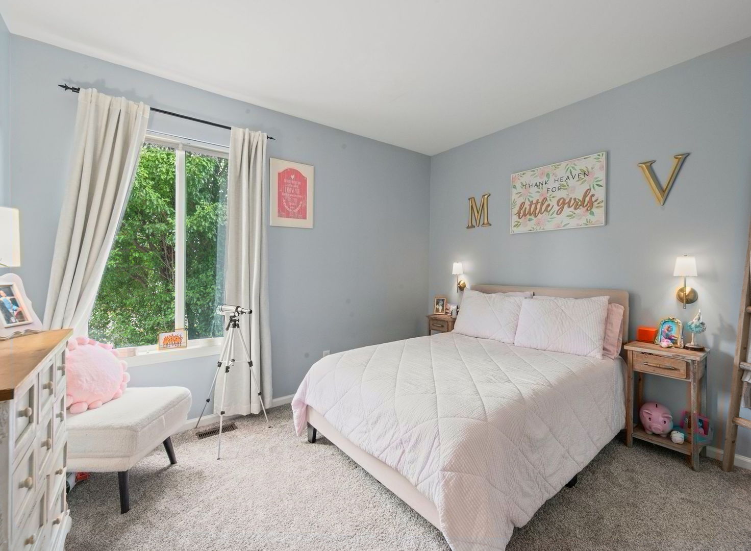 property viewer photo 17