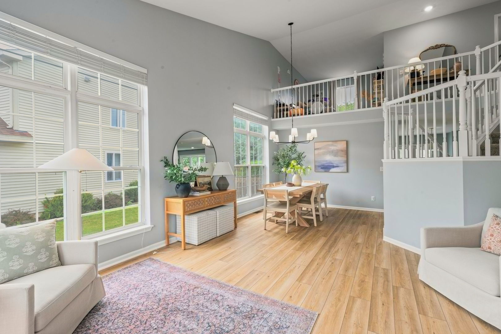 property viewer photo 2
