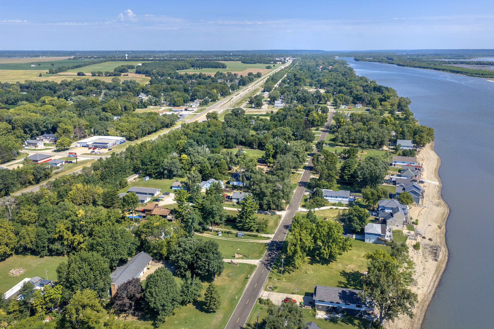 main property photo 7