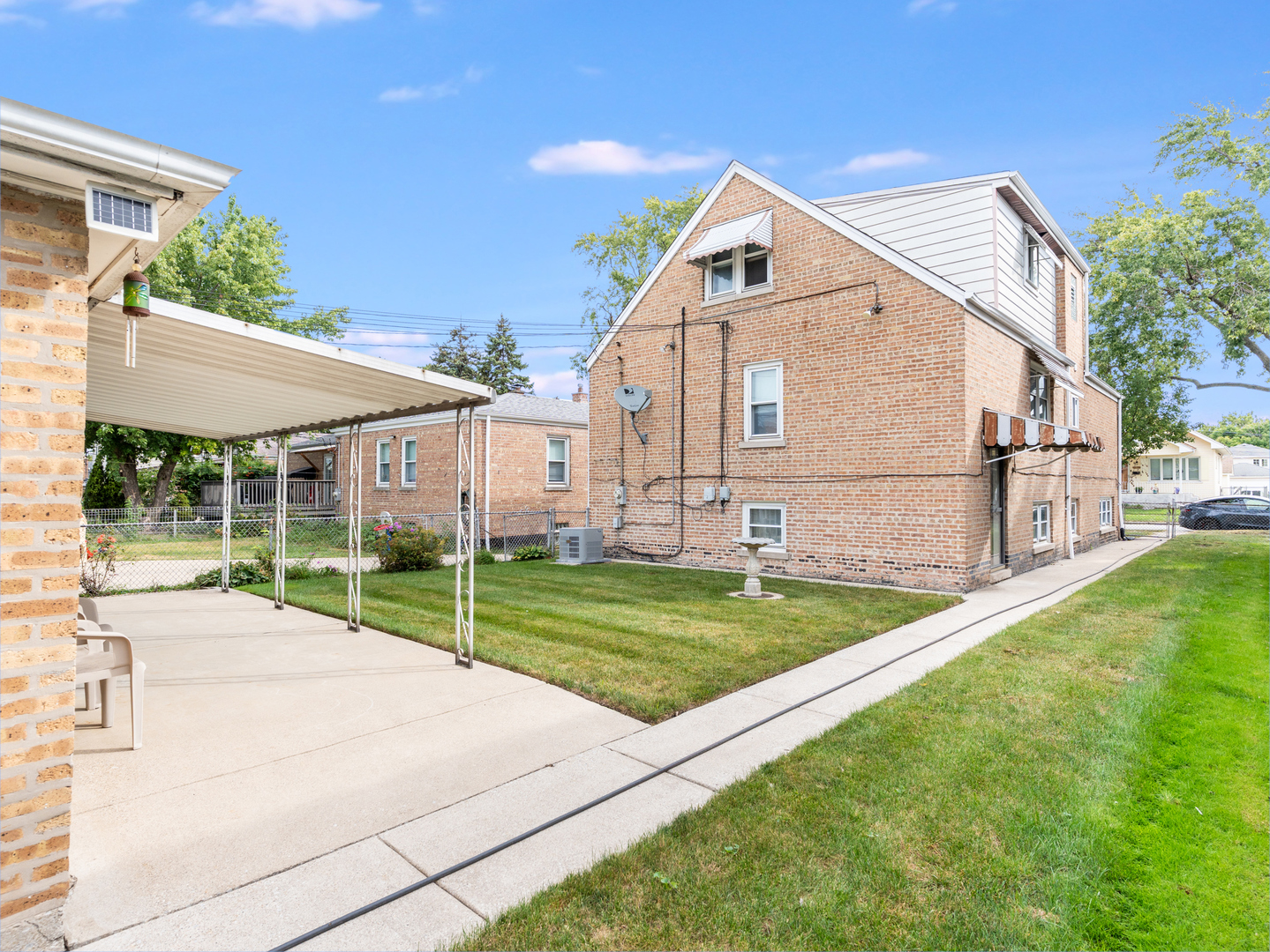 main property photo 23