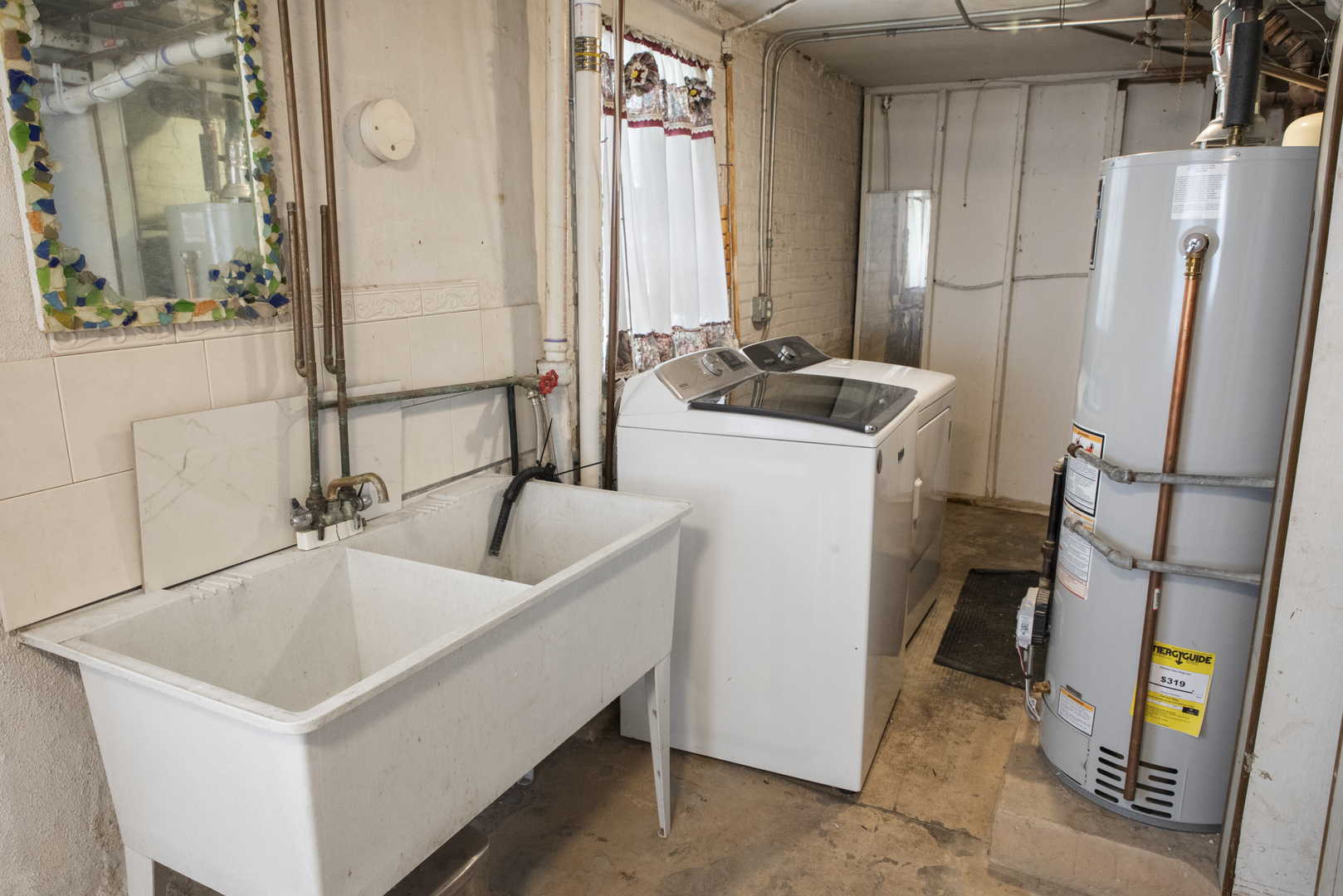 main property photo 38