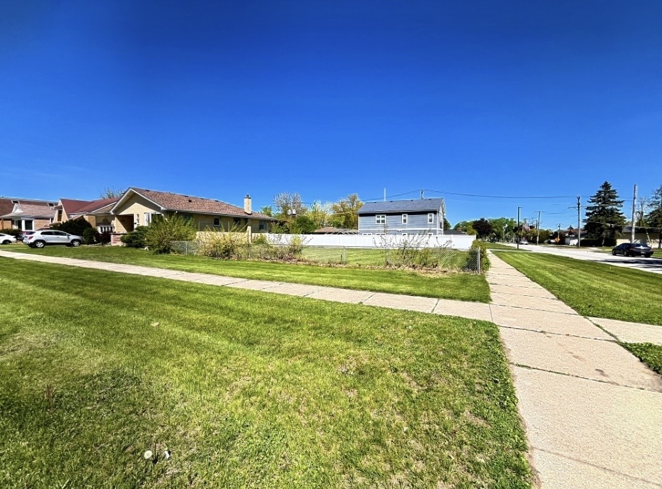 main property photo 3