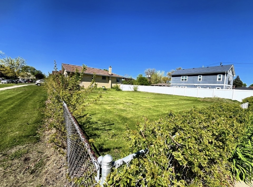 main property photo 4
