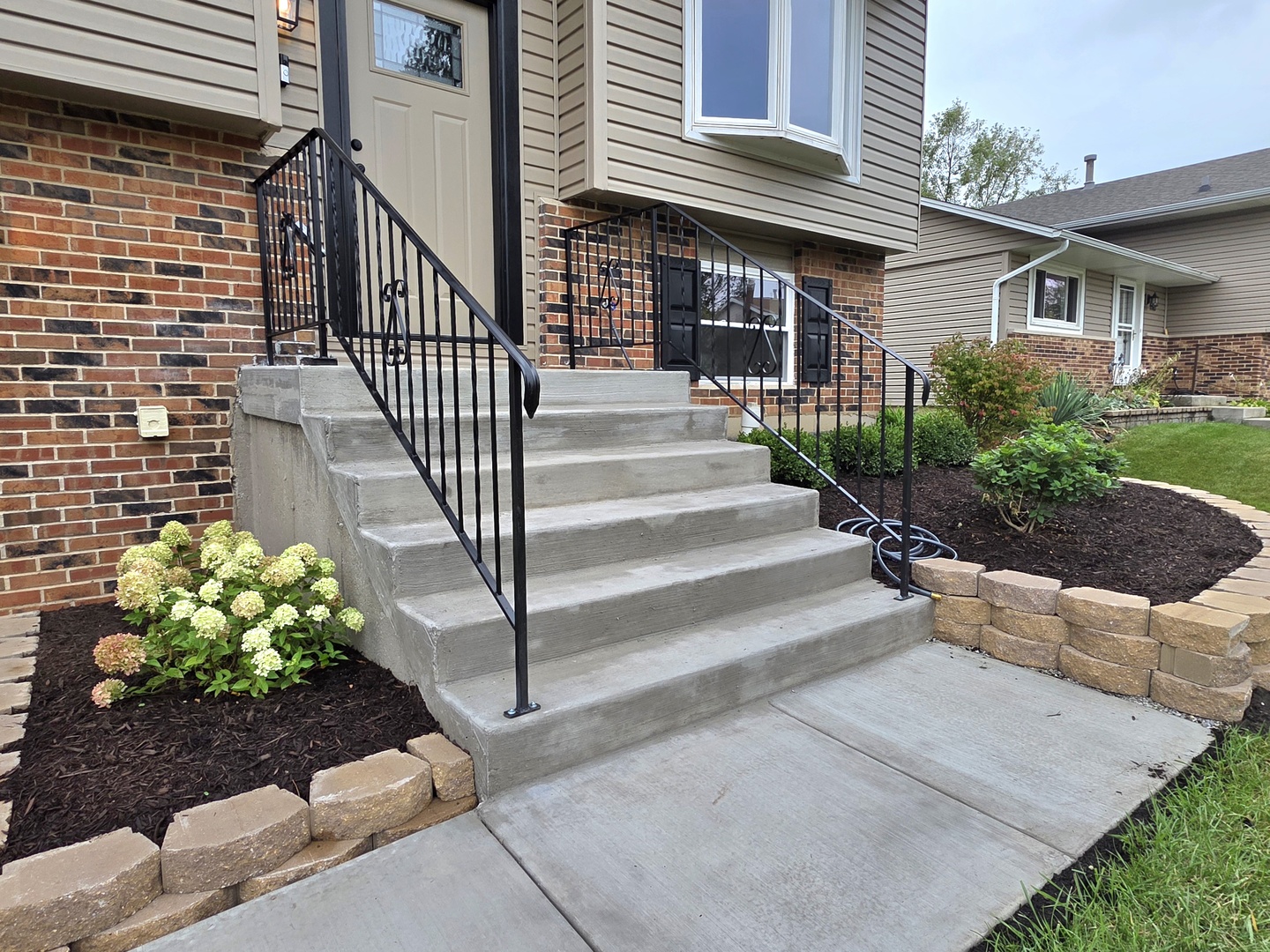 main property photo 17