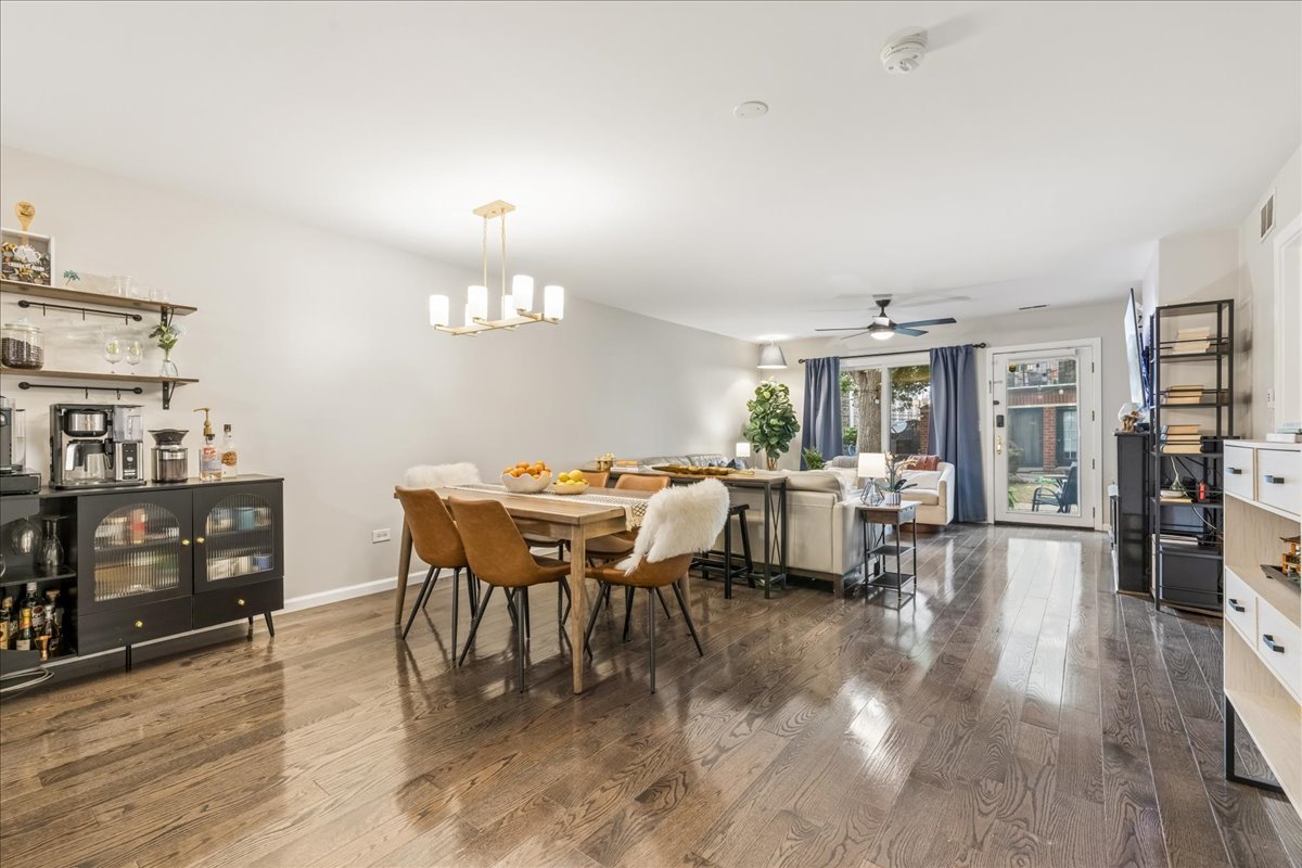 property viewer photo 5