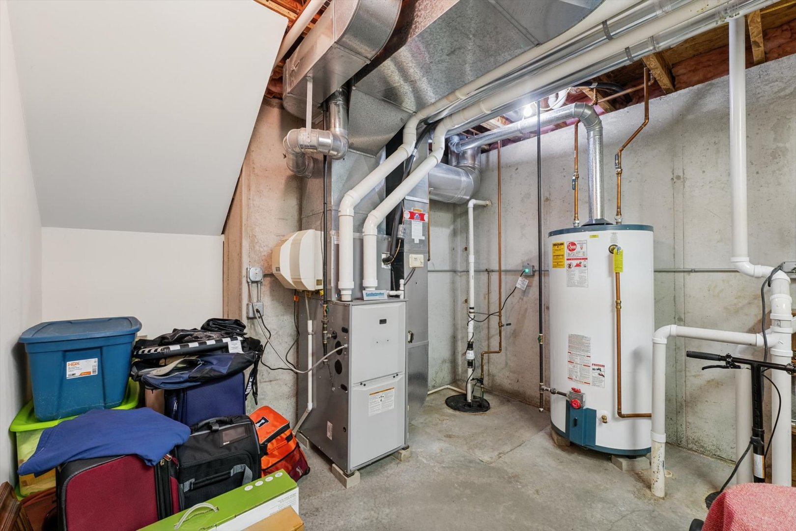 main property photo 42