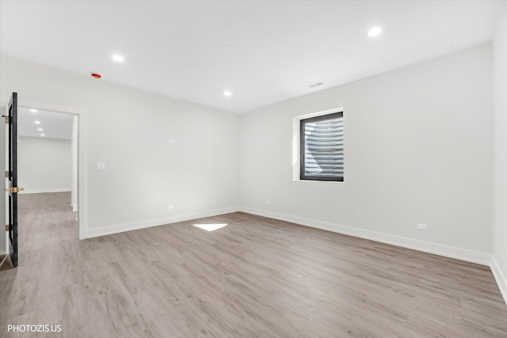main property photo 62