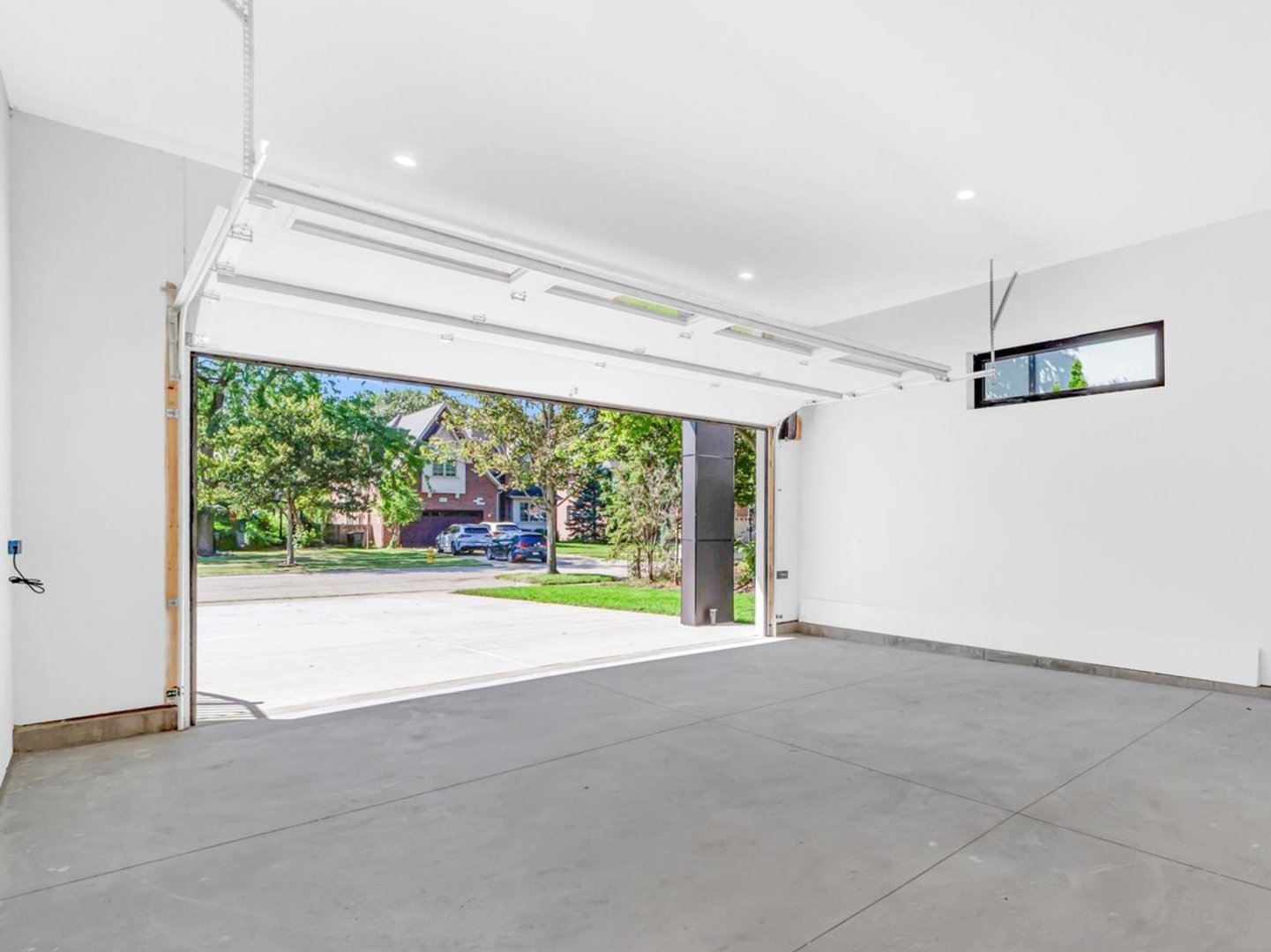 main property photo 71