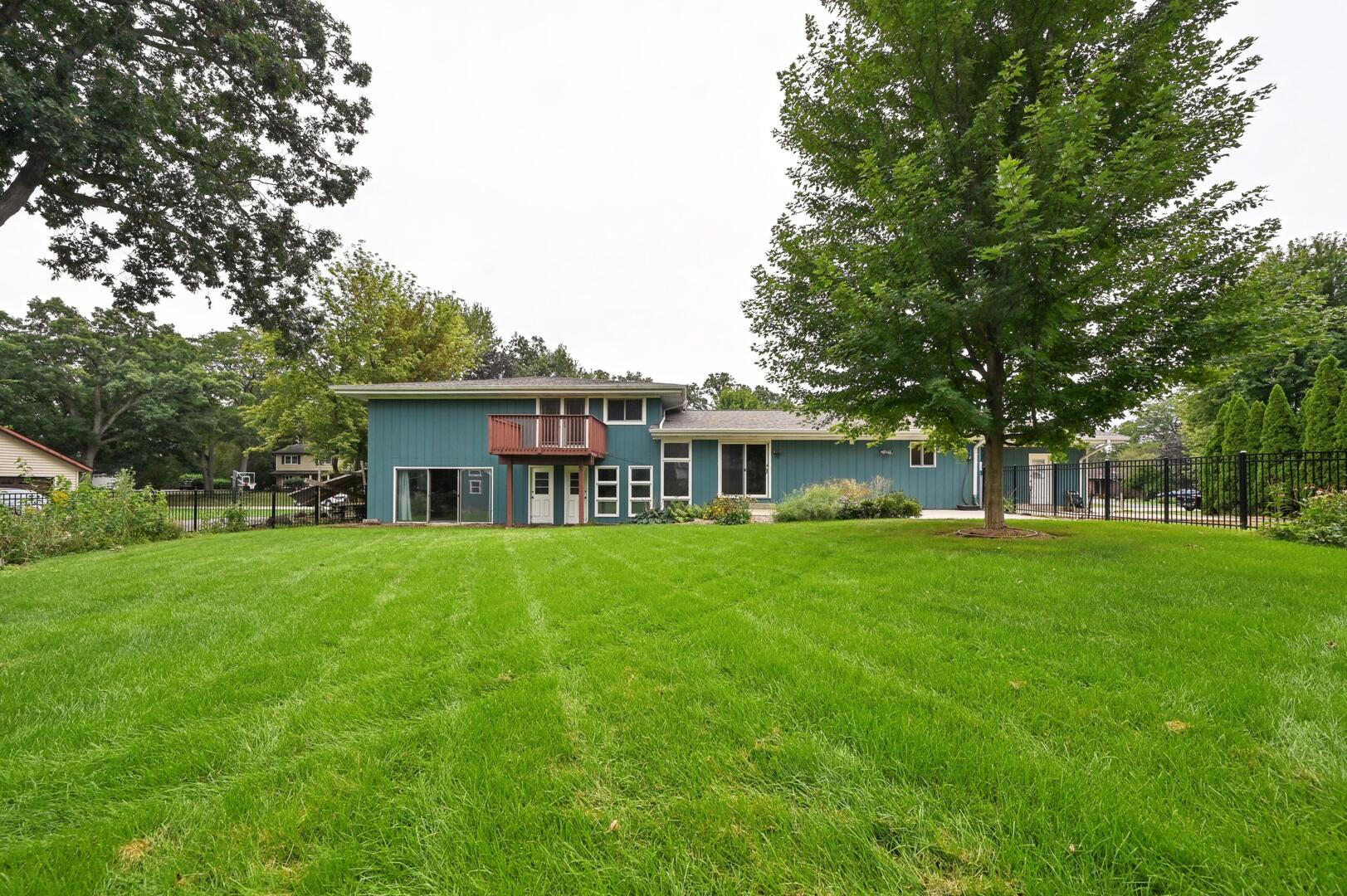 main property photo 24