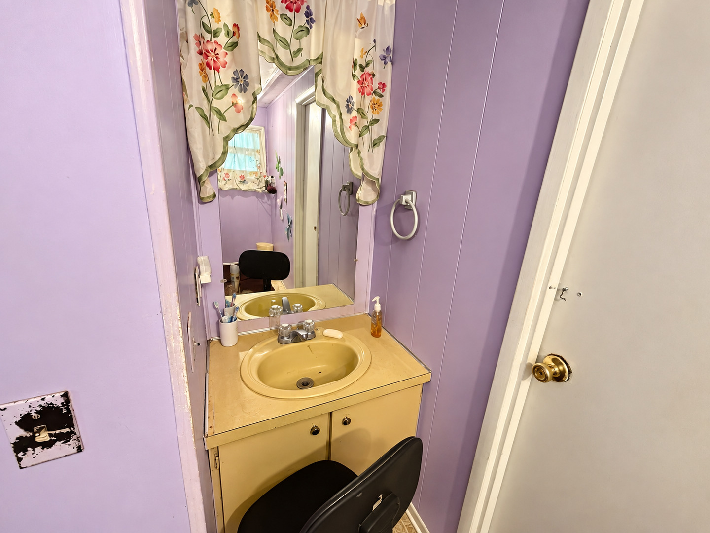 main property photo 25