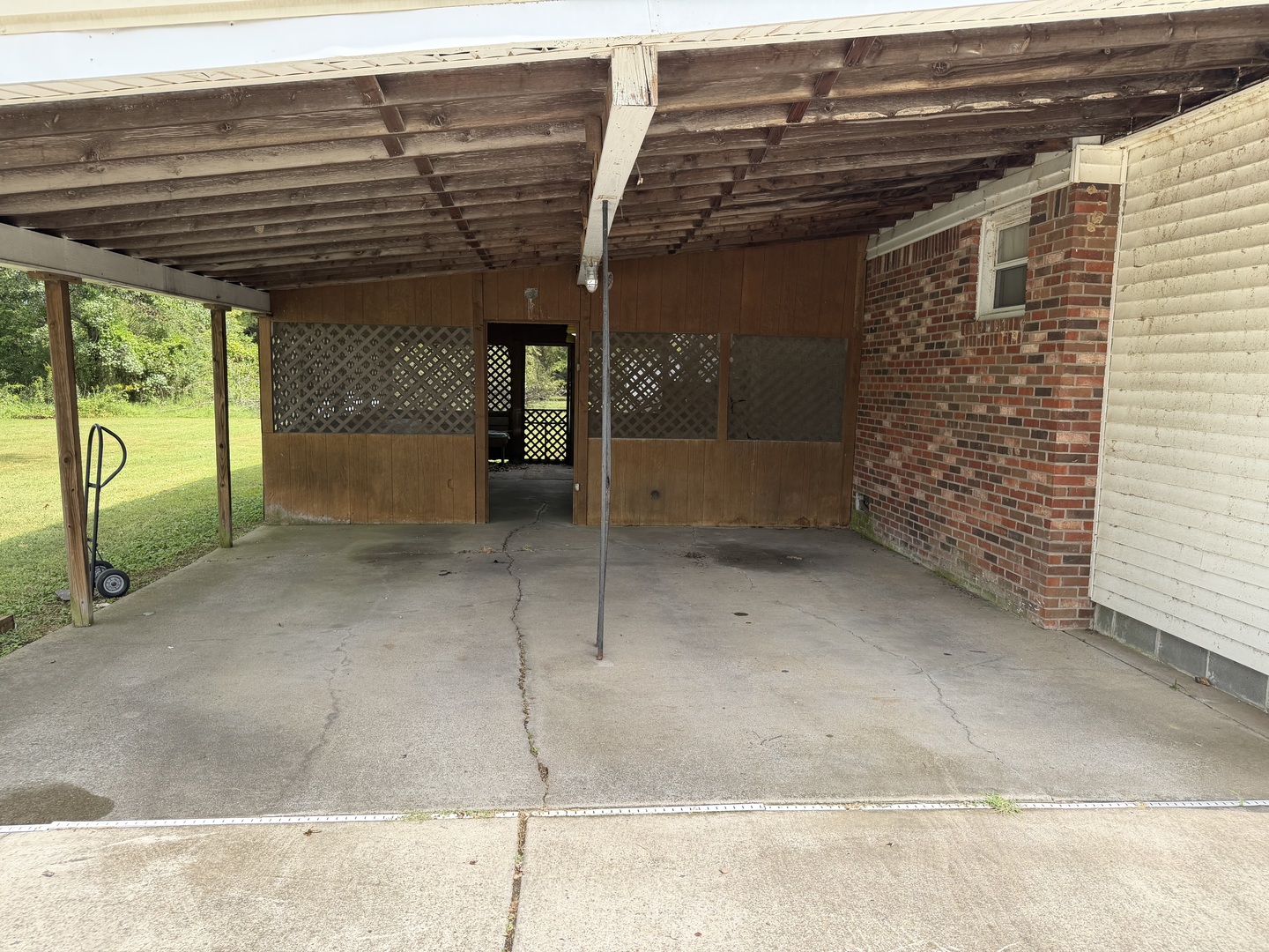 main property photo 7