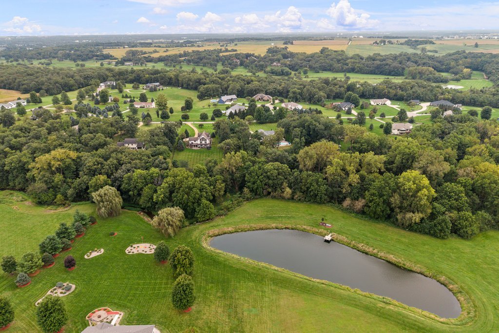 main property photo 50