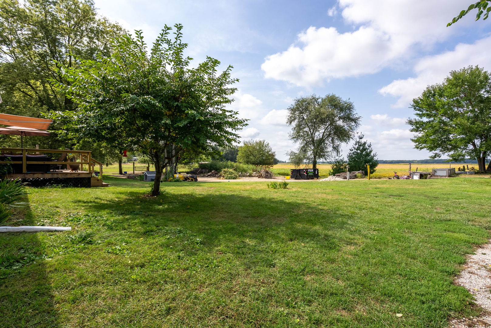 property viewer photo 16